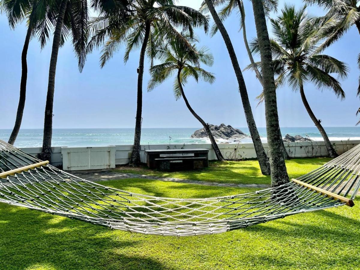 Rockside Cabanas Hotel Unawatuna Extérieur photo